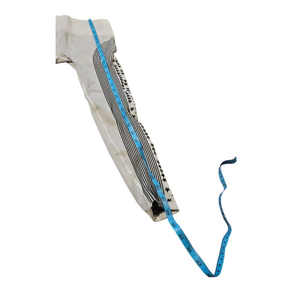 XS Stars and Stripes Leggings - Picture 5 of 7